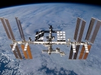 На данный момент россиянами экипажа МКС-36/37 выполняется второй по счету в этом году выход в открытый космос