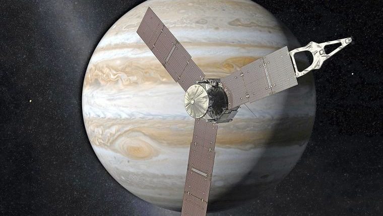 Зонд Juno собирается преодолеть магнитосферу Юпитера