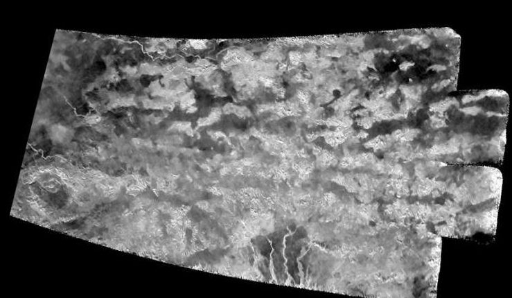 NASA показало как выглядят дюны на Титане