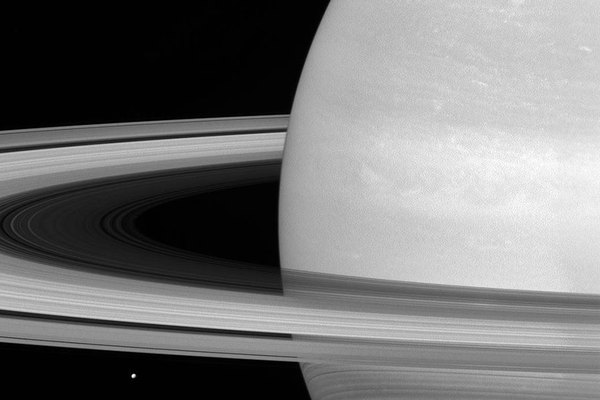 Астрономы научились определять возраст колец Сатурна