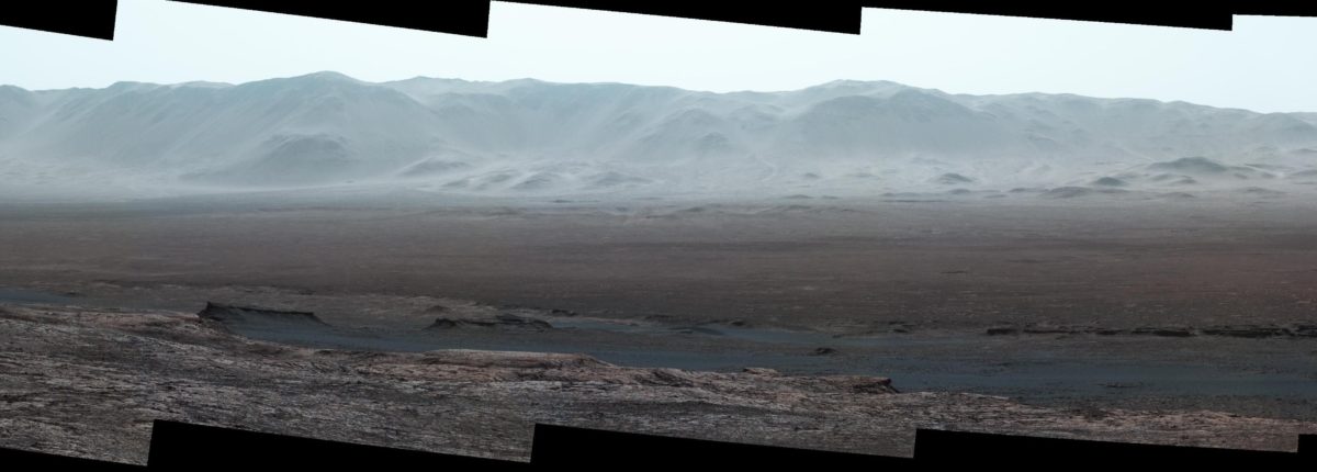 Марс, каким его еще никто не видел: Curiosity показывает потрясающую панораму марсианского пейзажа