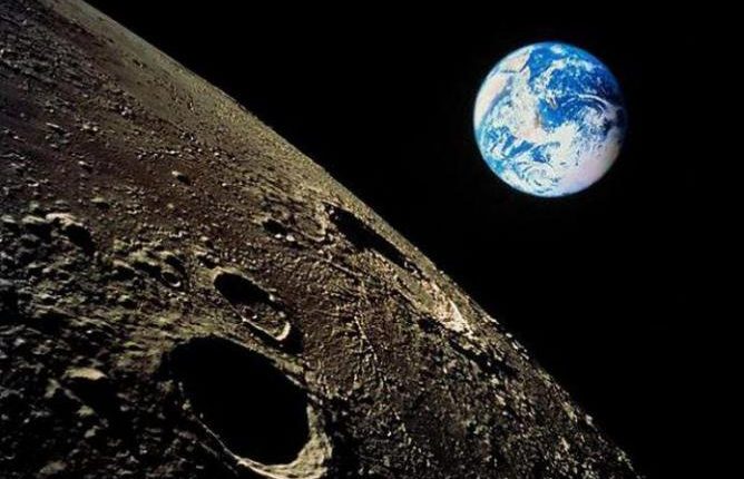 НАСА анонсировало возвращение на Луну