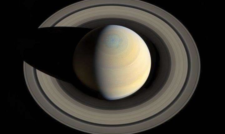 NASA: кольца Сатурна стремительно исчезают