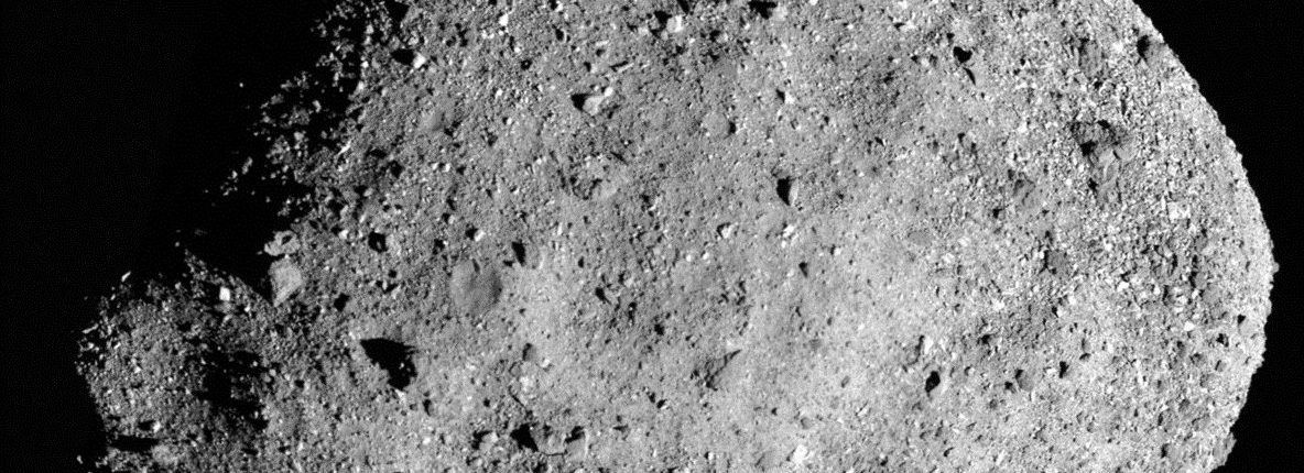 Космический зонд NASA обнаружил признаки воды внутри астероида