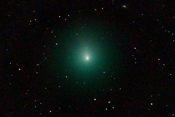 На выходных можно будет полюбоваться редкой кометой