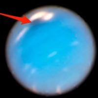 NASA видит «таинственный темный вихрь» на Нептуне