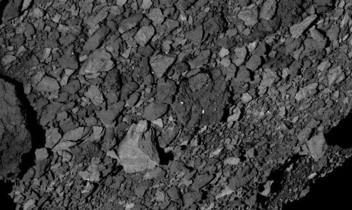Астероид Бенну покрыт валунами — NASA не знает как посадить корабль