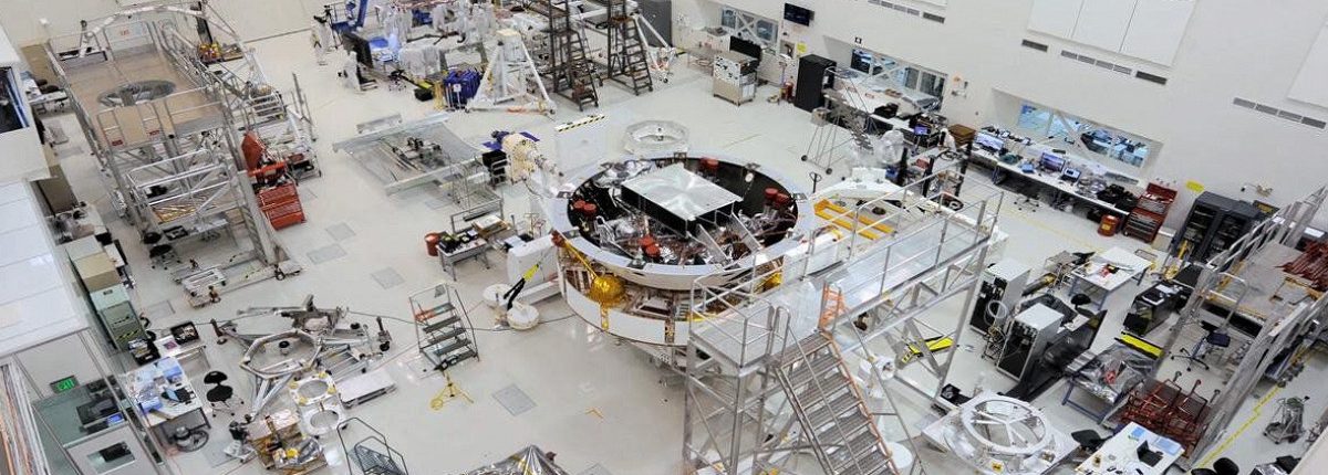 Марсианская миссия НАСА Mars 2020 уже на этапе укладки оборудования