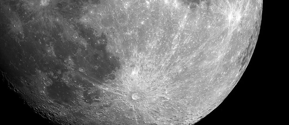 Определение температуры в недрах Луны позволит ближе узнать её структуру