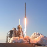 Спутники Starlink не полетят SpaceX отложила запуск ракеты