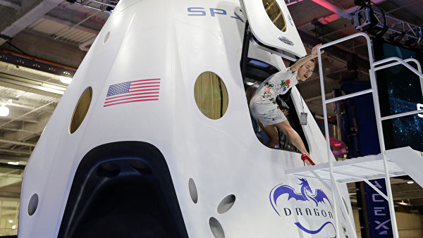 В SpaceX назвали возможную причину аварии Crew Dragon
