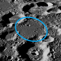 Лунный орбитальный аппарат НАСА не может найти место посадки на Луне индийского зонда