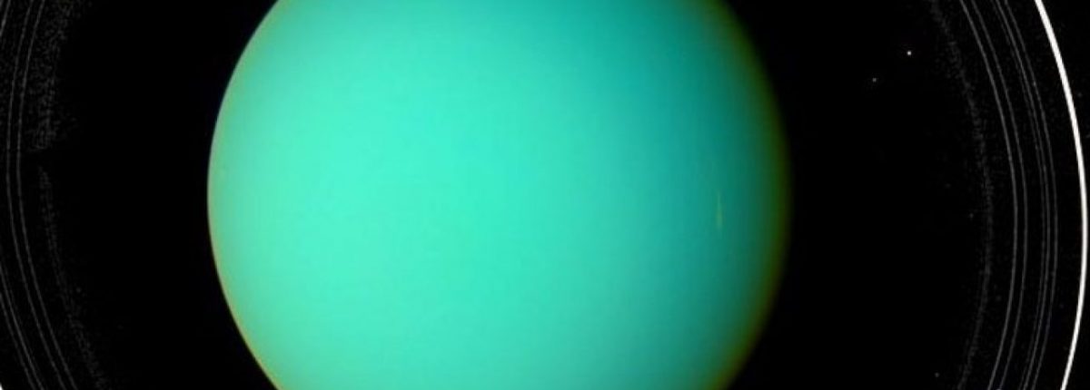 Атмосфера Урана буквально истекает в космос