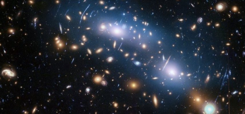«Хаббл» заглянул так далеко в прошлое, насколько это возможно, но так и не смог найти первые звезды