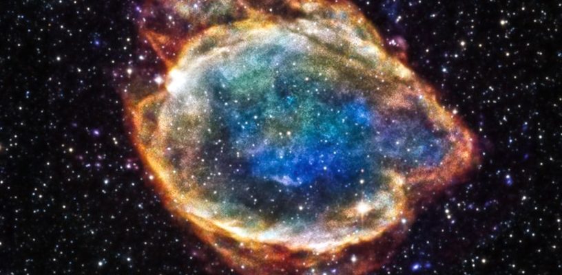 Во второй раз астрономы обнаруживают странную вспышку ультрафиолета во время взрыва сверхновой