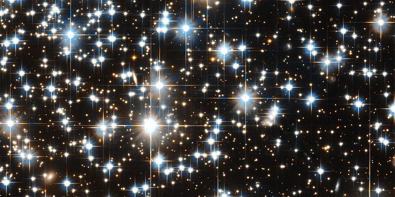 Что-то делает мертвые звезды слишком горячими, и у астрономов заканчиваются объяснения