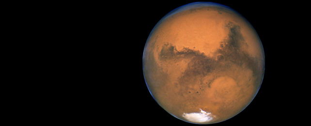 Самая ранняя жизнь на Марсе могла самоуничтожиться в результате климатической катастрофы