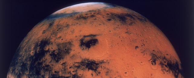Ранняя жизнь на Марсе, возможно, уничтожила раннюю жизнь на Марсе, предполагает новое исследование