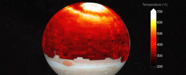 В атмосфере Юпитера обнаружена волна тепла размером с планету