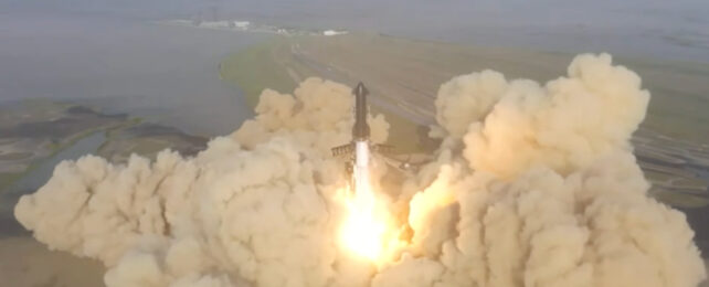 BREAKING: SpaceX только что впервые успешно управлял космическим кораблем, прежде чем он взорвался