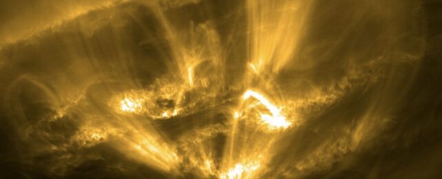 В атмосфере Солнца обнаружены метеороподобные «падающие звезды»