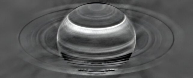 Свирепые мегаштормы на Сатурне шрамировали небо на протяжении веков