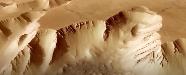 Удивительная эстакада показывает, как будет выглядеть полет над Марсом