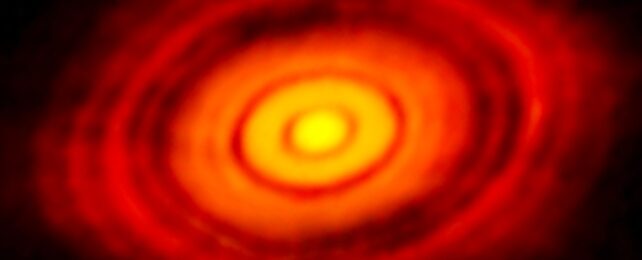 Астрономы обнаружили неожиданные структуры в самых молодых планетарных дисках, которые когда-либо видели