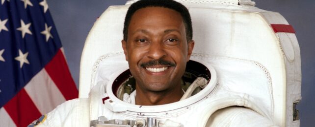 Эксклюзив: Астронавт НАСА чувствует себя «невероятным» в свои 75 лет. И вот почему.