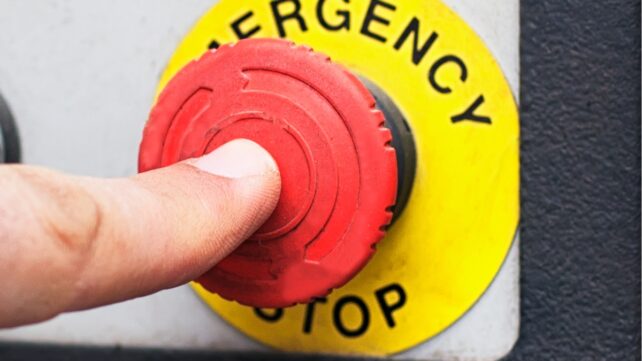 Большая красная кнопка ИИ не работает, и причина еще более тревожная